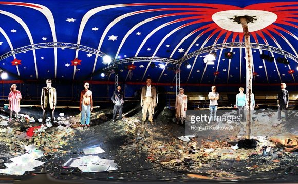 Hunger Artist by Franz Kafka