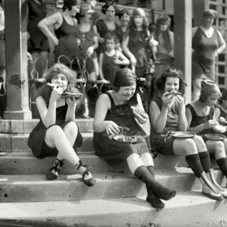 Summer garden Party, 1920s